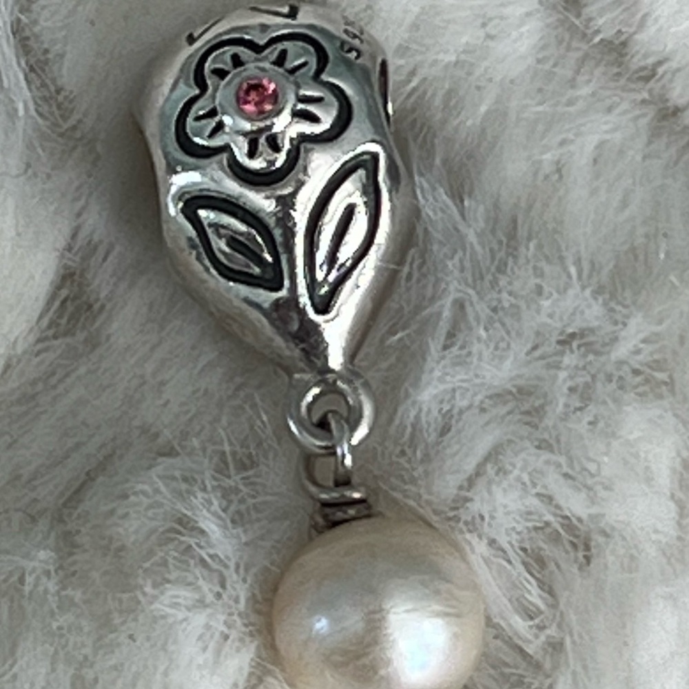 Pandora Pink Pearl bloom dangle charm